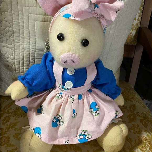 Adorable Handmade Stuffed Pig & Baby - Picture 3 of 8